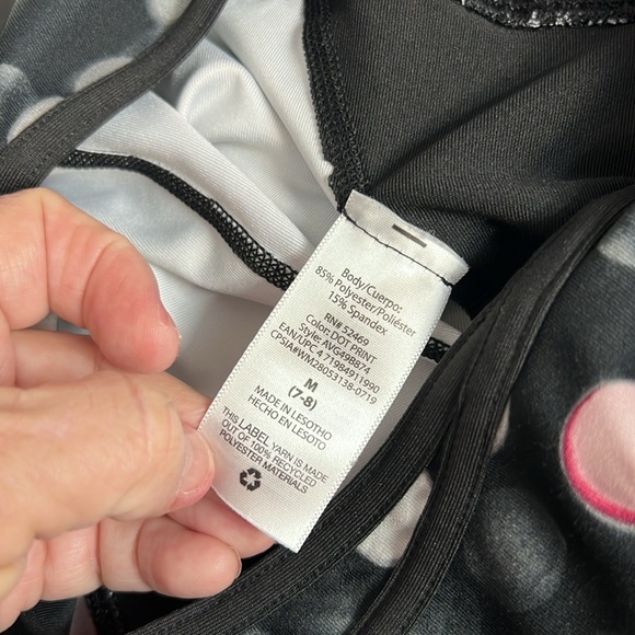 AVIA - Picture 11 of 11